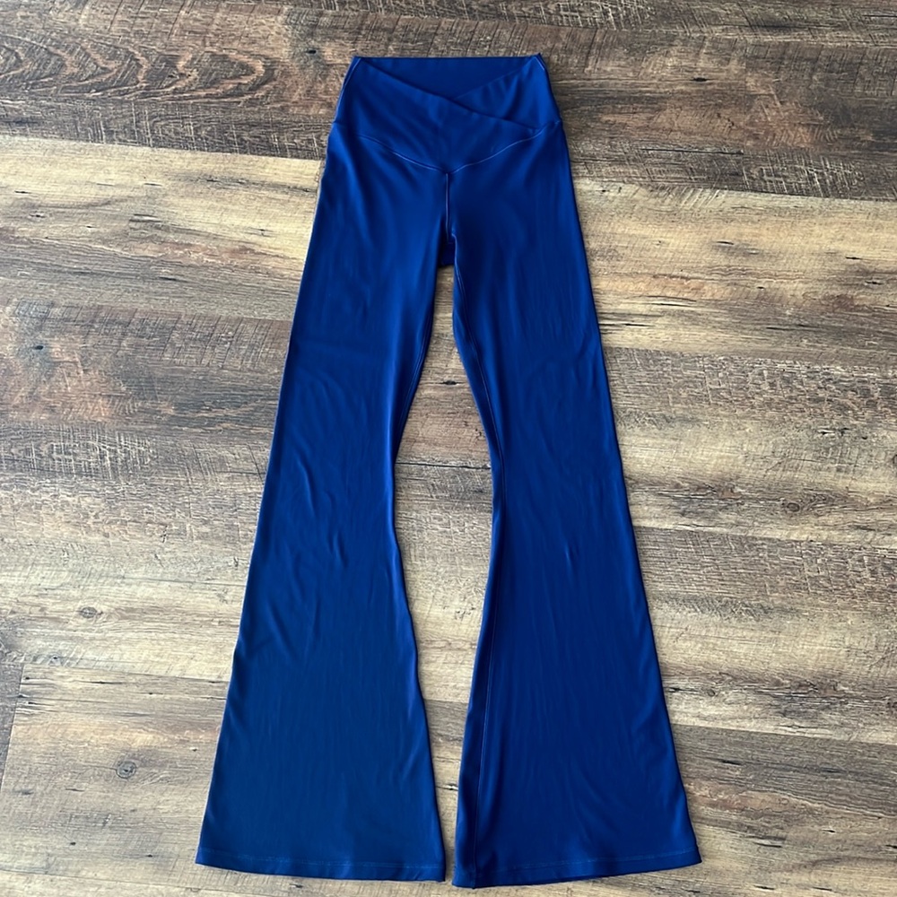 OFFLINE by Aerie Real Me High Waisted Crossover Flate Legging